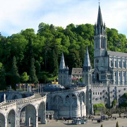 Lourdes Montpellier Bergamo in bus con maggialetti viaggi